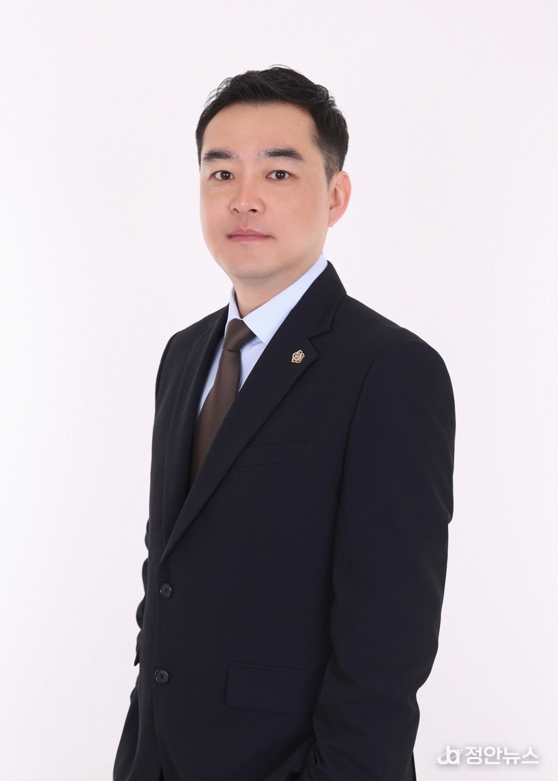 행정사사무소 하늘, 최용석 행정사