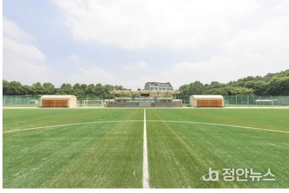 해누리체육공원 축구장 리모델링 후 전경