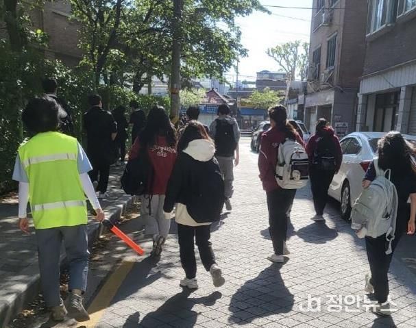 성북구 마을관리사무소 ‘모아센터’ 우리 동네 지킴이 역할 ‘톡톡’