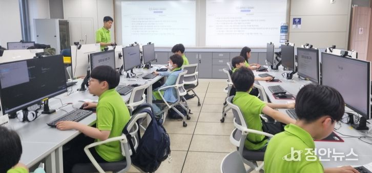 교육연구정보원, 알고리즘 코드로 미래를 열다