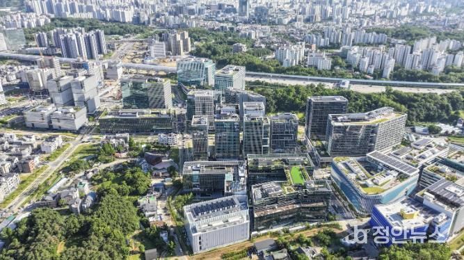 과천지식정보타운 기업 전경