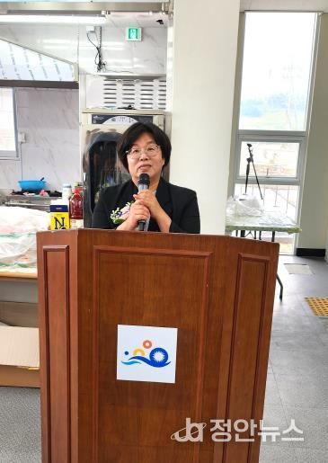 전라남도의회 오미화 도의원, 전통 어선 ‘중선’의 기억을 세우는 기념비 제막식 참석