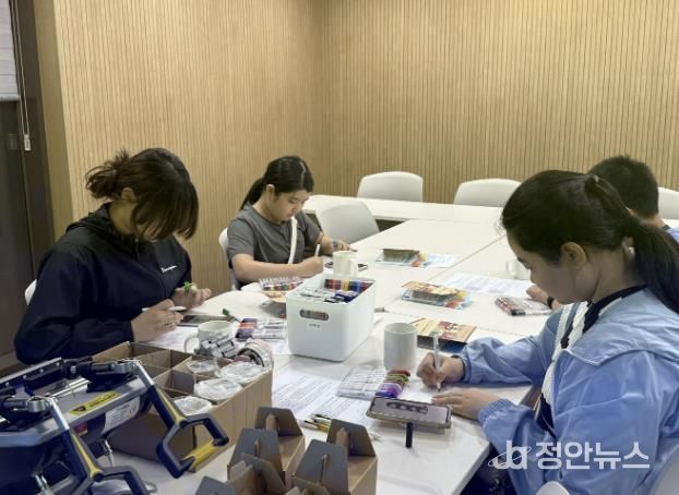2025년 당진청소년카페 수다벅스 2호점 정미초등학교와 학교 연계 프로그램 꿈잡(JOB)학교·메이커 운영