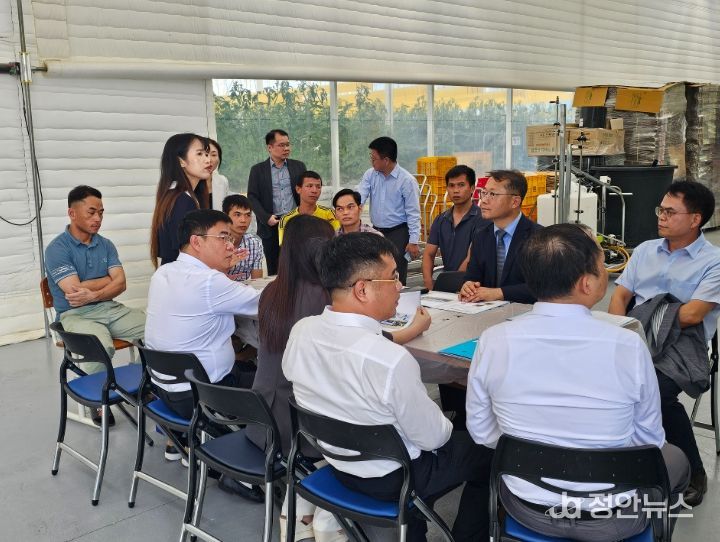 베트남 뚜옌꽝성 대표단 방문‘치즈축제에 감탄·고용농가 현지시찰’