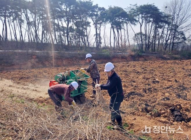 “영농부산물, 태우지 말고 파쇄 신청하세요”…정읍시, 산불 원인 사전 차단