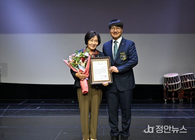 완주군의회 이순덕 운영위원장