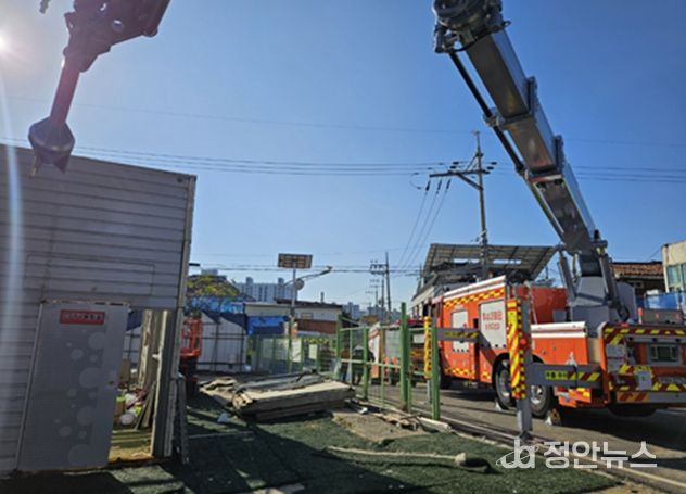 전북소방, 무인파괴방수차로 특수재난 대응력 검증