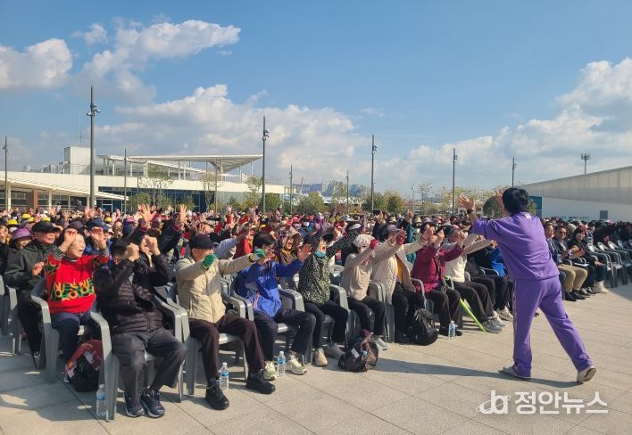 (사)대한노인회 동구지회, 제5회 어르신 건강걷기대회 성황리 개최