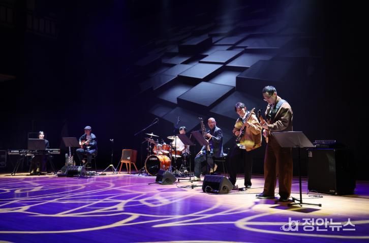 논산문화관광재단, 지역 예술인 우수 레퍼토리 지원사업Ⅰ다원예술연합회 동음‘제2회 릴랙싱 재즈 콘서트’공연 성료