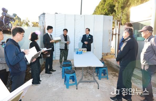 유희태 완주군수, 이서면 축사 민원 현장점검