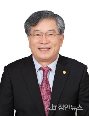 이재갑 의원(와룡·길안·임동·예안·도산·녹전)