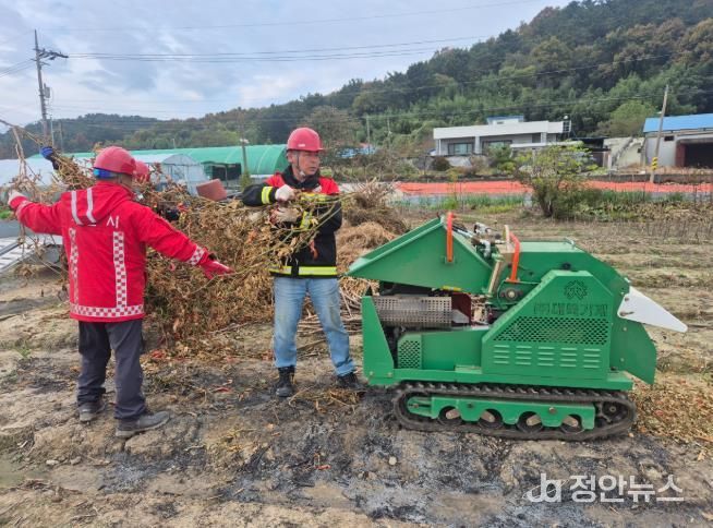 익산시, 산불 예방 위해 영농부산물 파쇄
