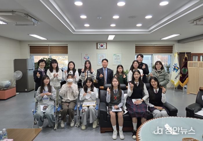 제천교육지원청, 학생참여위원회‘교육장과의 대화’시간 운영