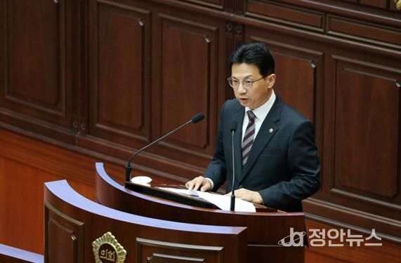 부산시의회 박중묵의원 ‘부산광역시교육청 물품 및 용역 지역산업 활성화 지원 조례안’ 제정, 상임위 통과!