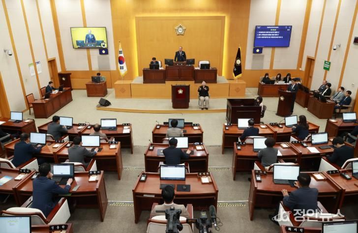 충주시의회 ‘시민이 체감하는’ 충주시의회 행정사무감사 실시