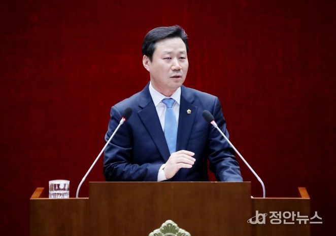 성남시의회 더불어민주당 이준배 대표의원 시정질문