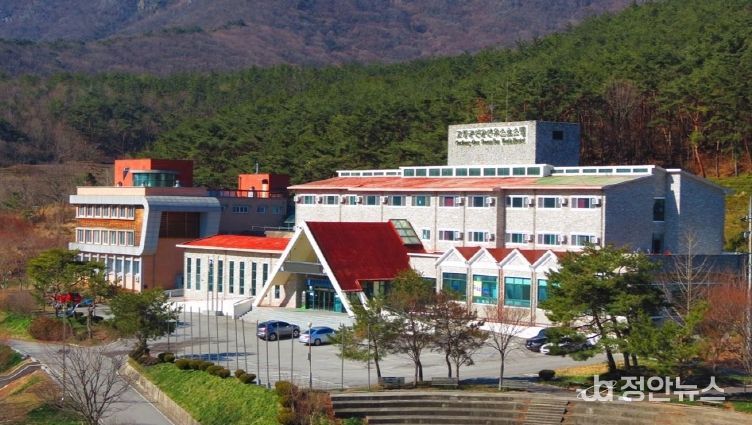 선운산 유스호스텔 전경