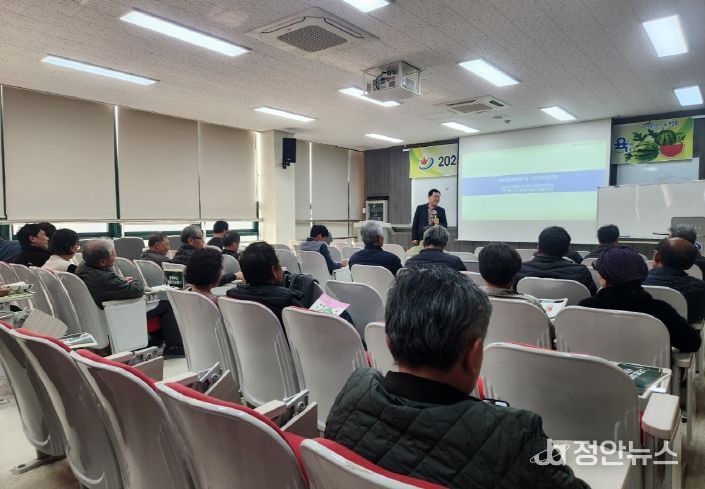 정읍시, 수박 재배농가 대상 ‘토양관리 교육’ 실시