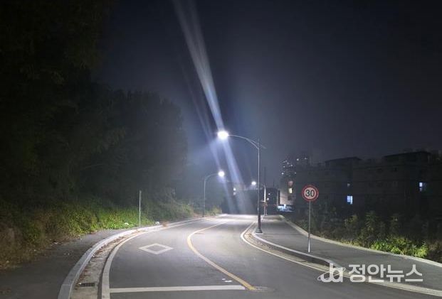 정읍시, 4억 투입해 260곳에 '안심 불빛' 밝힌다… LED 가로등 설치