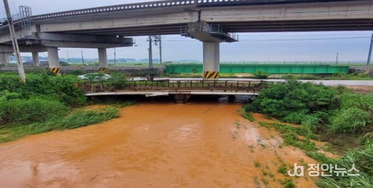정읍시, 홍수 위험 '오단소하천 유정교' 철거 완료…