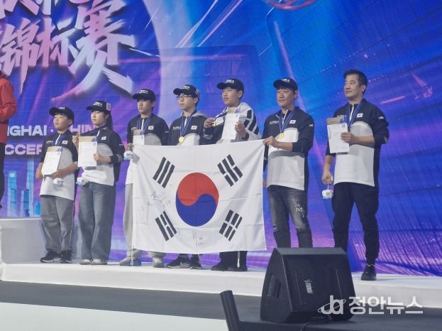 남원 드론스포츠...(왼쪽 세번째 오진형, 오른쪽 두번째 김현민 선수)