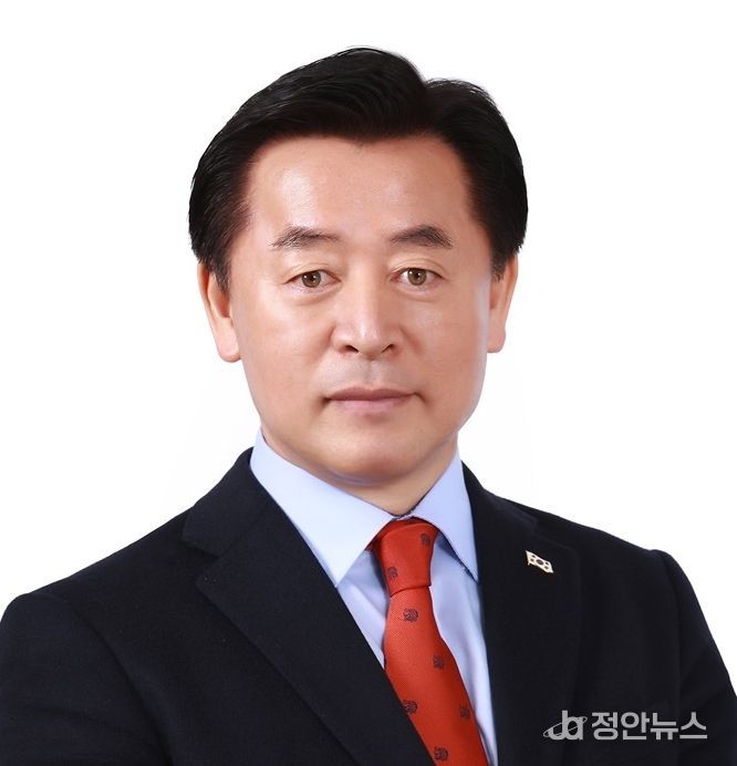 충남도의회는 이종화 의원