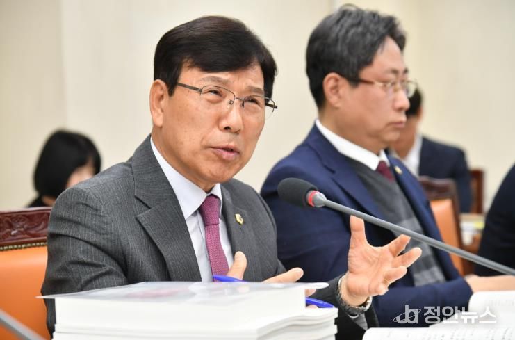 이용식 경상남도의원, “시군조정교부금 미편성 4천억원… 도의 ‘미지급 구조’ 더 이상 방치 안 돼”