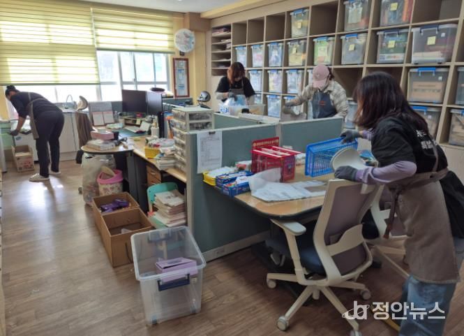 서산교육지원청 학교지원센터, 서동초 병설유치원 자료실 정리 지원