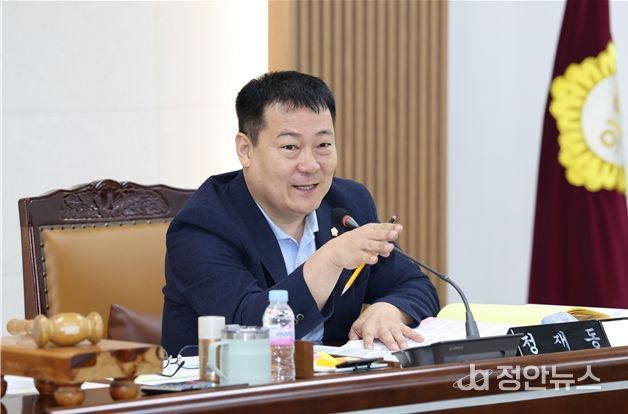 금천구의회 정재동 의원(더불어민주당, 시흥1·4동)