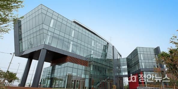 오산문화재단, 오산대학교 RISE사업단과 업무협약 체결