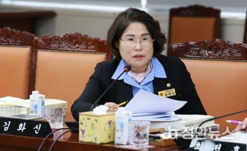 전라남도의회 김화신 의원, 학교예술강사 예산 대폭 감액 지적… 전남 학생 학습권 보장 촉구
