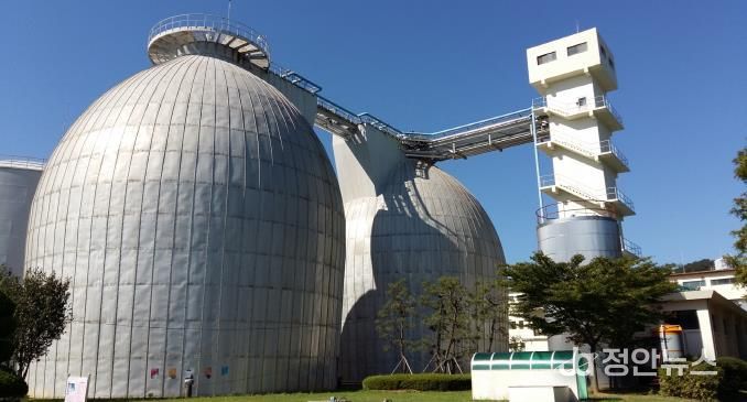 덕동물재생센터 소화조전경