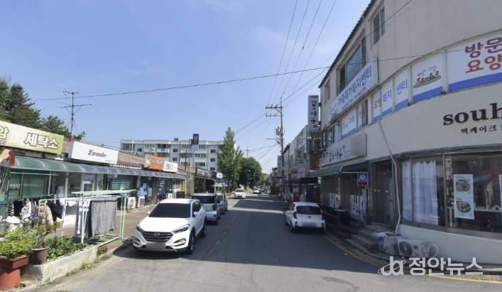 고암로 일대 상점가 사진