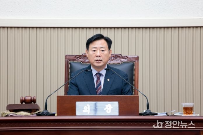 구리시의회 신동화 의장 GTX-B 정차 및 대광법 개정 촉구 결의안 채택