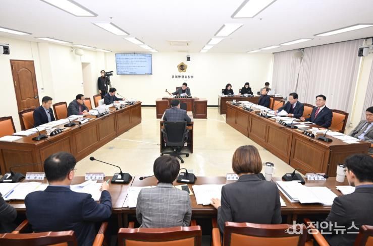 경남도의회 경제환경위원회, '우주항공복합도시 건설 및 지원에 관한 특별법' 조속 제정 촉구 대정부 건의안 채택
