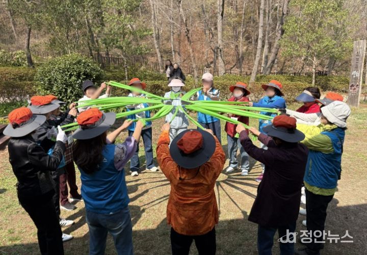 기장군 치매예방 산림치유 프로그램 운영