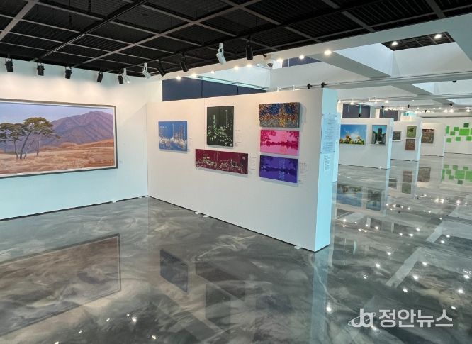 교원 작품 초대전 ‘온(溫) 마음을 그리다’ 개최