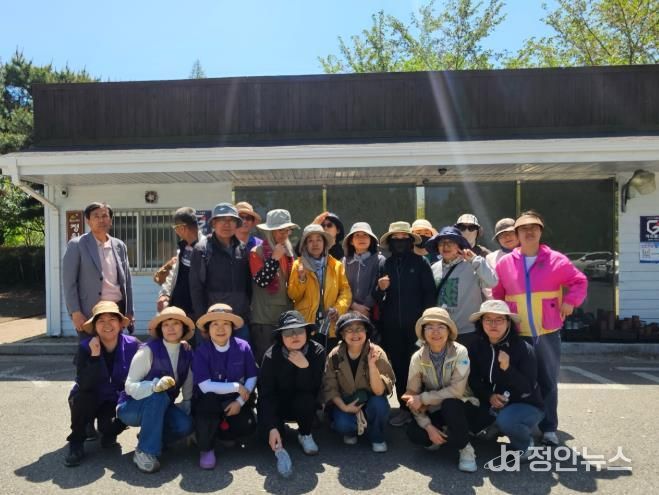 진주시, 초전공원 봄꽃 추가 식재…계절 정취 더해